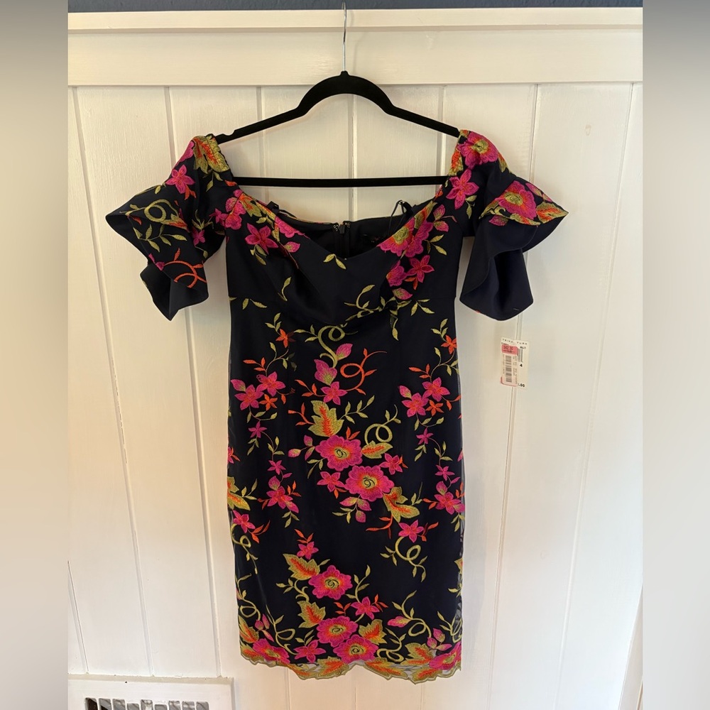 Trina Turk Floral Off-Shoulder Dress - size 4